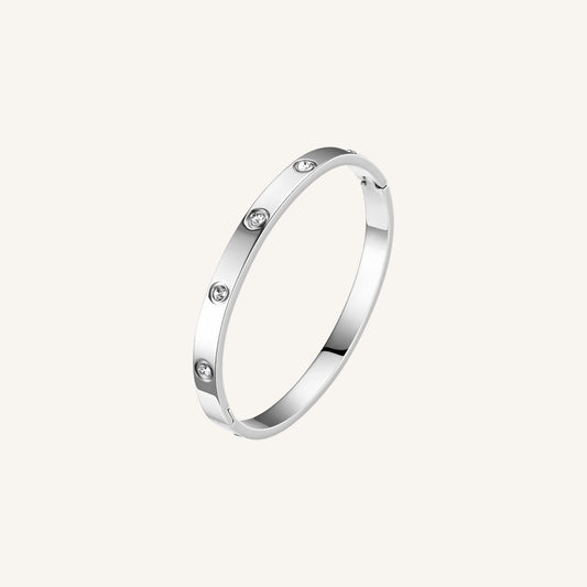 The 'AMELIA' Bangle