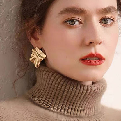 Black Leopard Jewellery CARRIE Stud Earrings | CARRIE Gold Studs | Minimalist CARRIE Earrings | Elegant CARRIE Jewellery | Black Leopard CARRIE Earrings