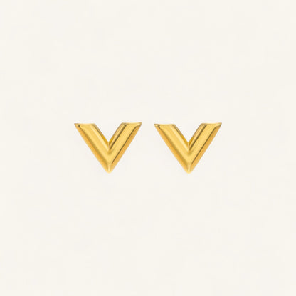 Black Leopard Jewellery VIVIENNE Stud Earrings | VIVIENNE Gold Studs | Minimalist VIVIENNE Earrings | Elegant VIVIENNE Jewellery | Black Leopard VIVIENNE Earrings