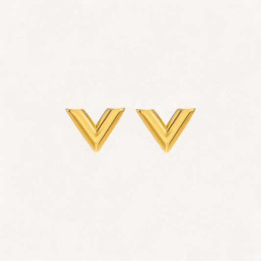 Black Leopard Jewellery VIVIENNE Stud Earrings | VIVIENNE Gold Studs | Minimalist VIVIENNE Earrings | Elegant VIVIENNE Jewellery | Black Leopard VIVIENNE Earrings